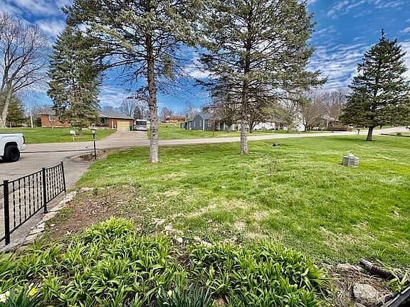 4th image of 2937 Wylie Dr