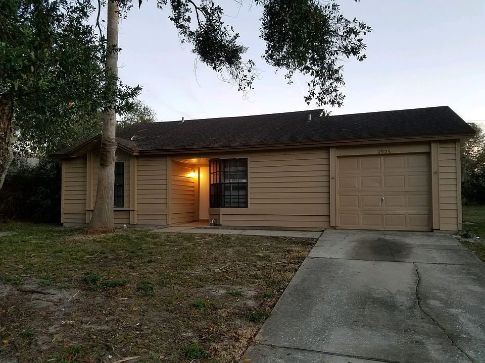 1st image of 2925 Carmela St
