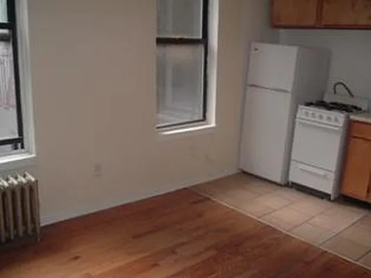 Rented by Level Group | media 32