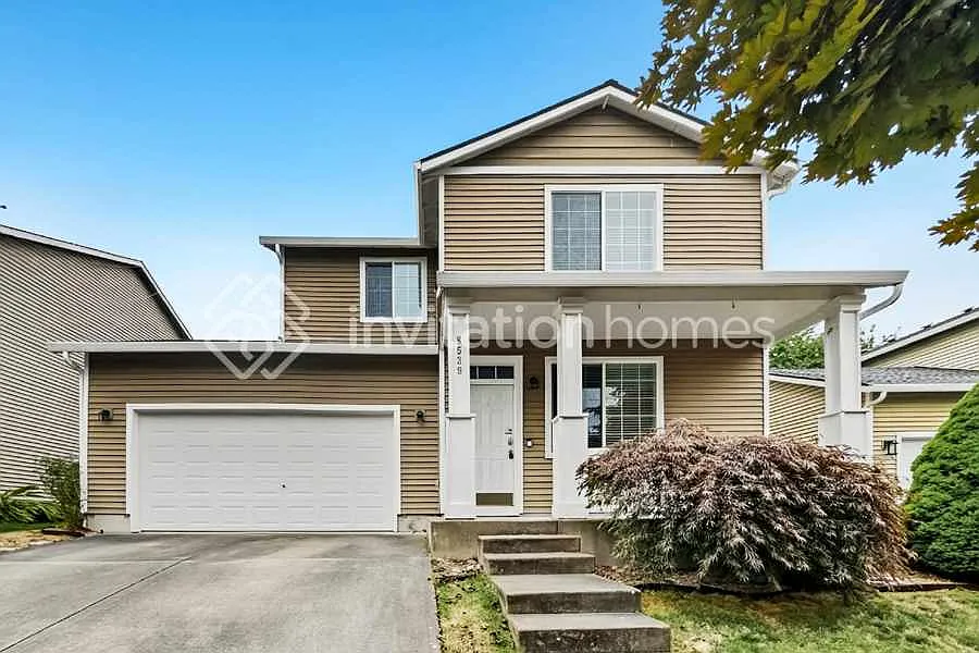 8539 Sweetbrier Loop SE