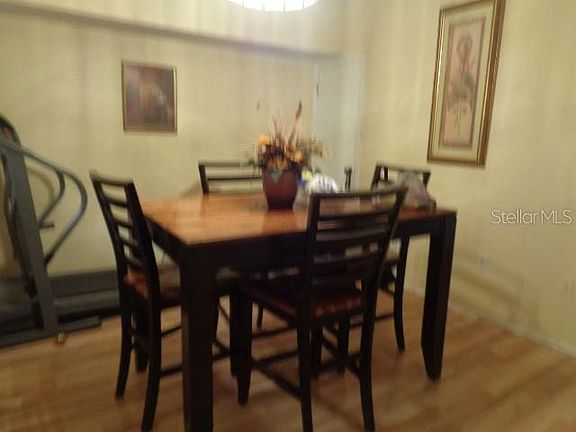 3rd image of 345 Kensington Lake Cir