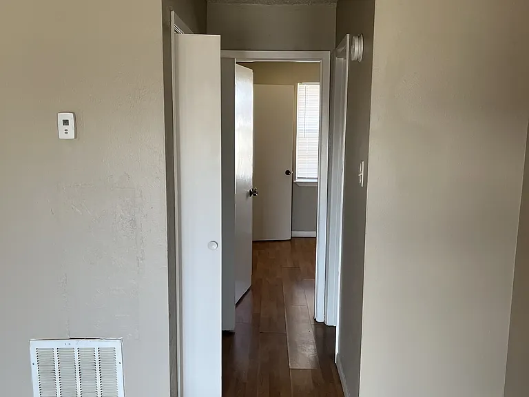 2205 Jennifer Dr #2 — Photo 3