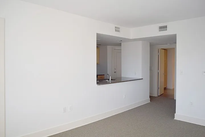 Clyde Manor — Photo 237