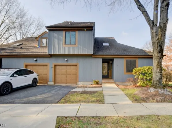 4 Hawthorne Pl, Basking Ridge, NJ 07920