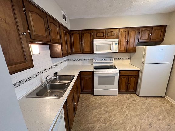 4th image of 508 S 35th Ave #3560-20
