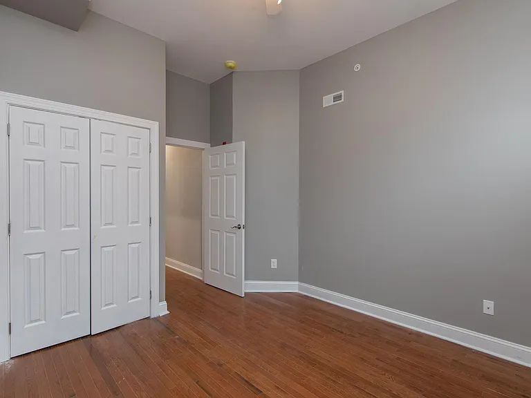 1021 W Dauphin St #1 — Photo 8