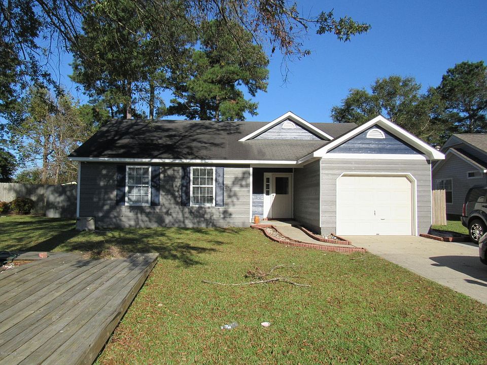 1st image of 206 Teakwood Pl