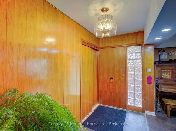 252 Durham Rd W, West Grey, ON N0G 1R0