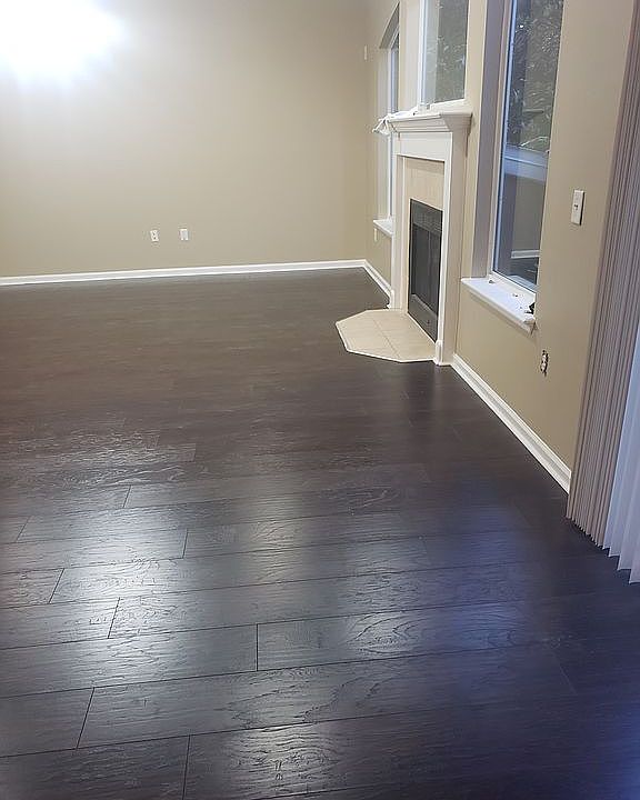 1st image of 936 W Tennessee Trce