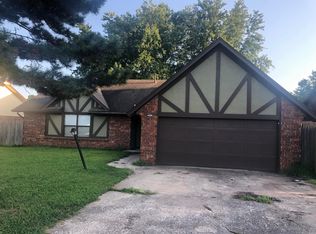 2645 W El Paso St, Broken Arrow, OK 74012