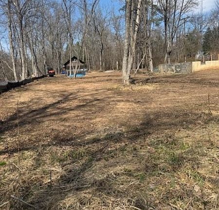 4th image of 525 Stanton Station Rd