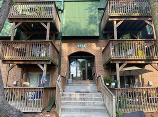 1934 Tall Oaks Dr APT 2B, Aurora, IL 60505