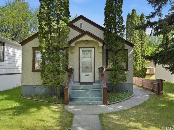 525 5th STREET E, Saskatoon, SK S7H 1G2