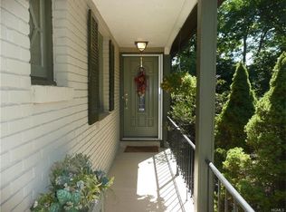 108 Fletcher Dr N, Newburgh, NY 12550