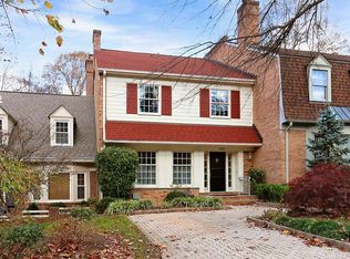 3839 N Tazewell St, Arlington, VA 22207