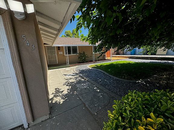 5th image of 543 Silver Dr