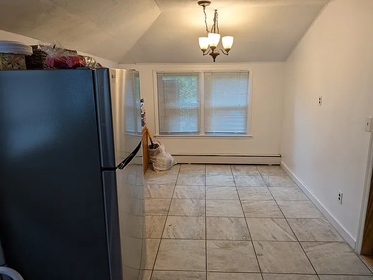 4 Newport Rd — Photo 7