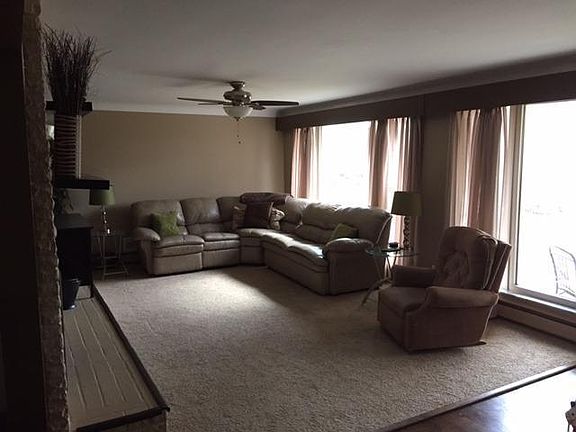 3rd image of 3792 Susanna Dr