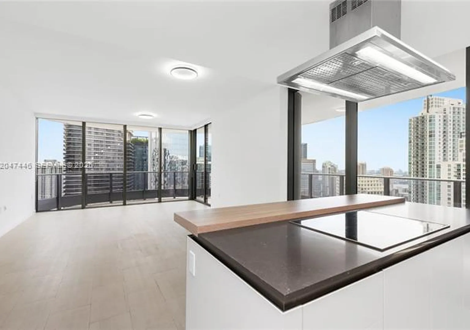 1000 Brickell Plz cu-4015, Miami, FL 33131 — Photo 4
