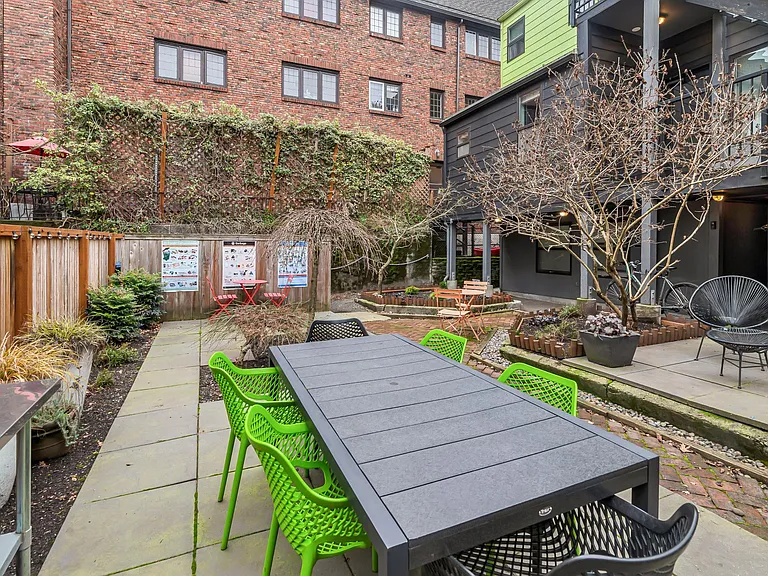 623 Federal Ave E #102 — Photo 12