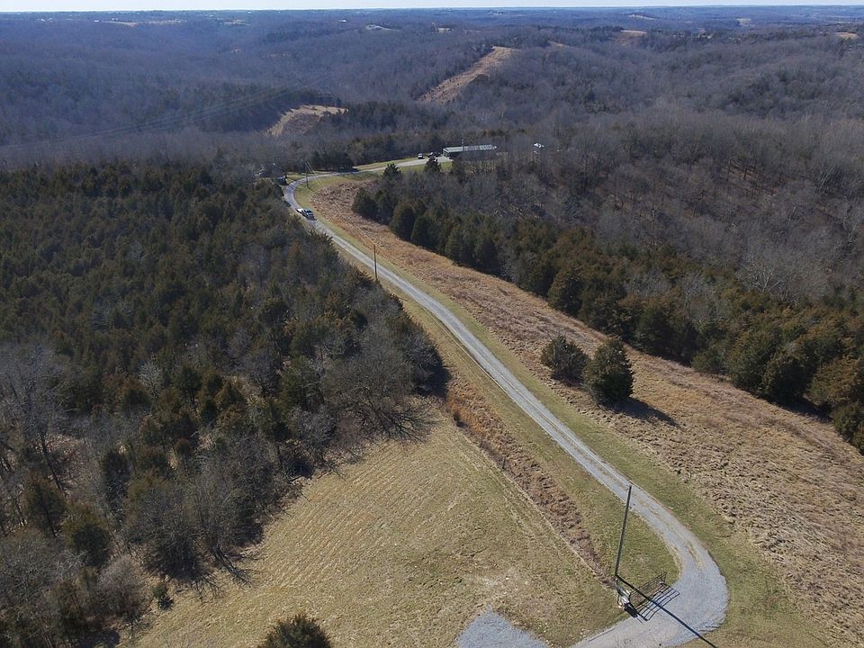 1st image of 619 Burden Ln