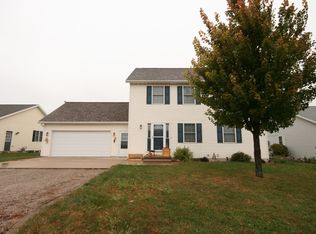 405 E Kennedy St, Maroa, IL 61756