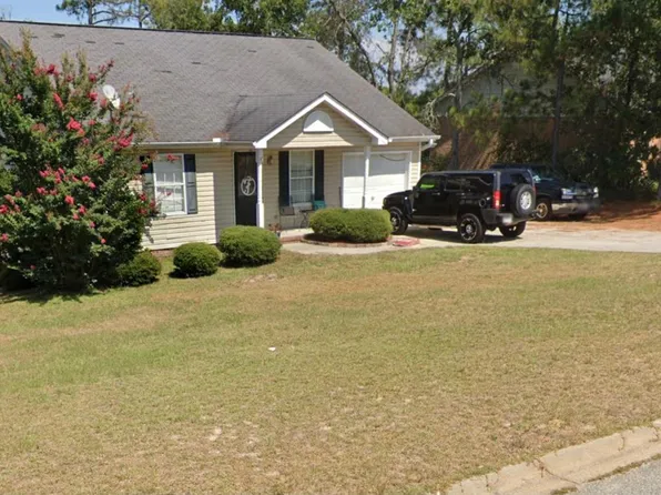 211 Cherrywood Dr, Elgin, SC 29045