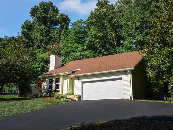 2nd image of 1020 Cox Trail Pl