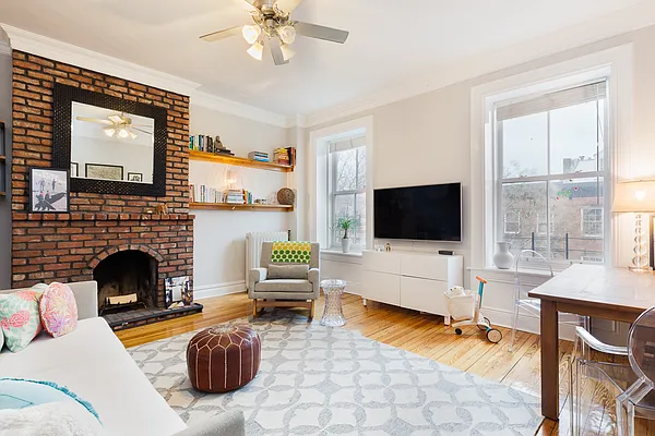 Rented by Engel and Volkers Brownstone Brooklyn | media 8