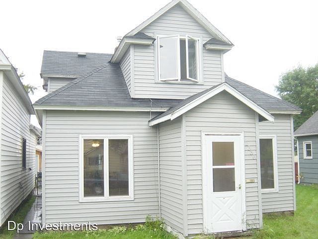 2340 Banks Ave, Superior, WI 54880