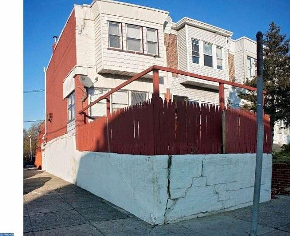 1st image of 1667 E Hunting Park Ave