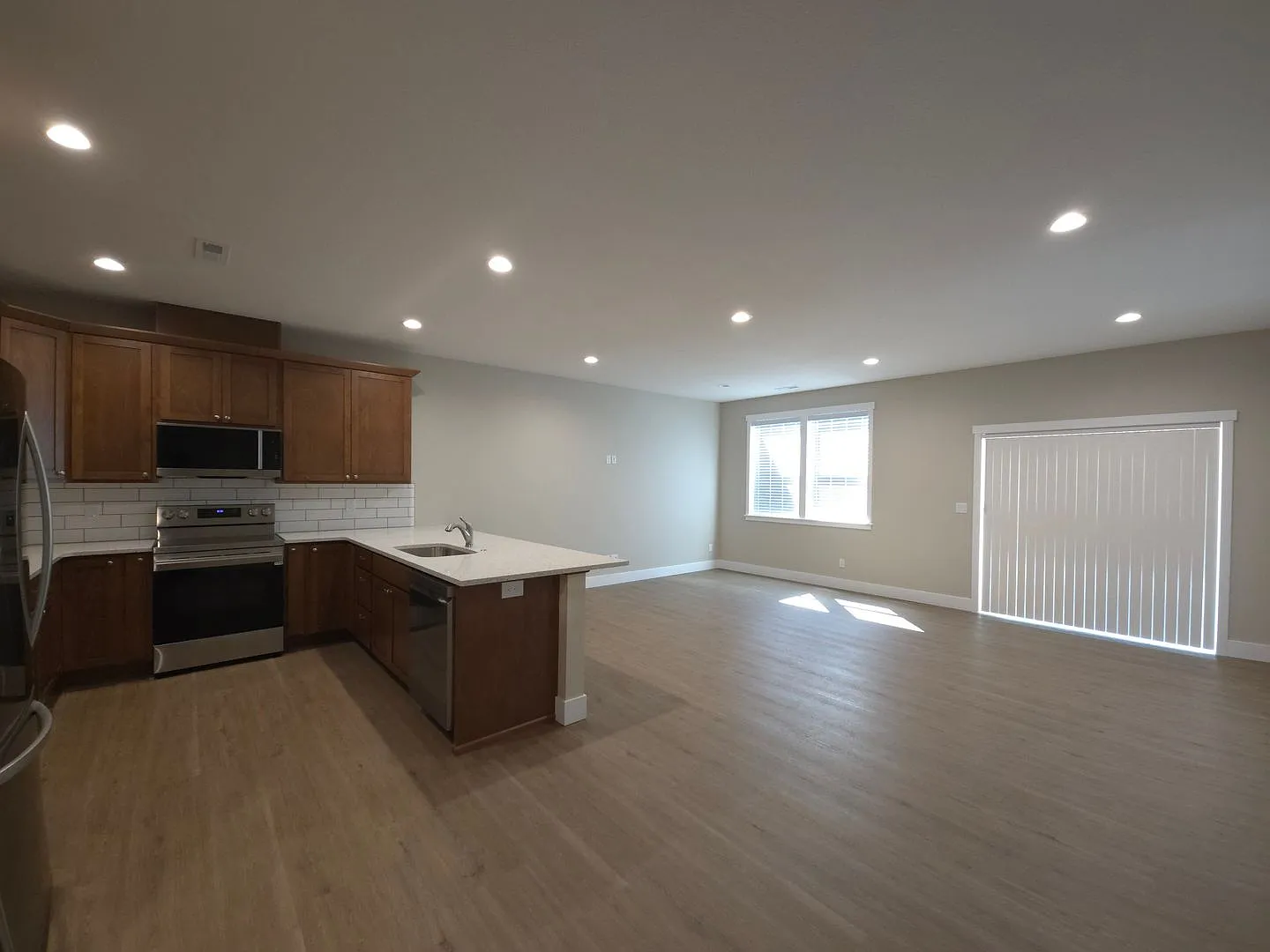 Brand New Duplexes Available Soon — Photo 4