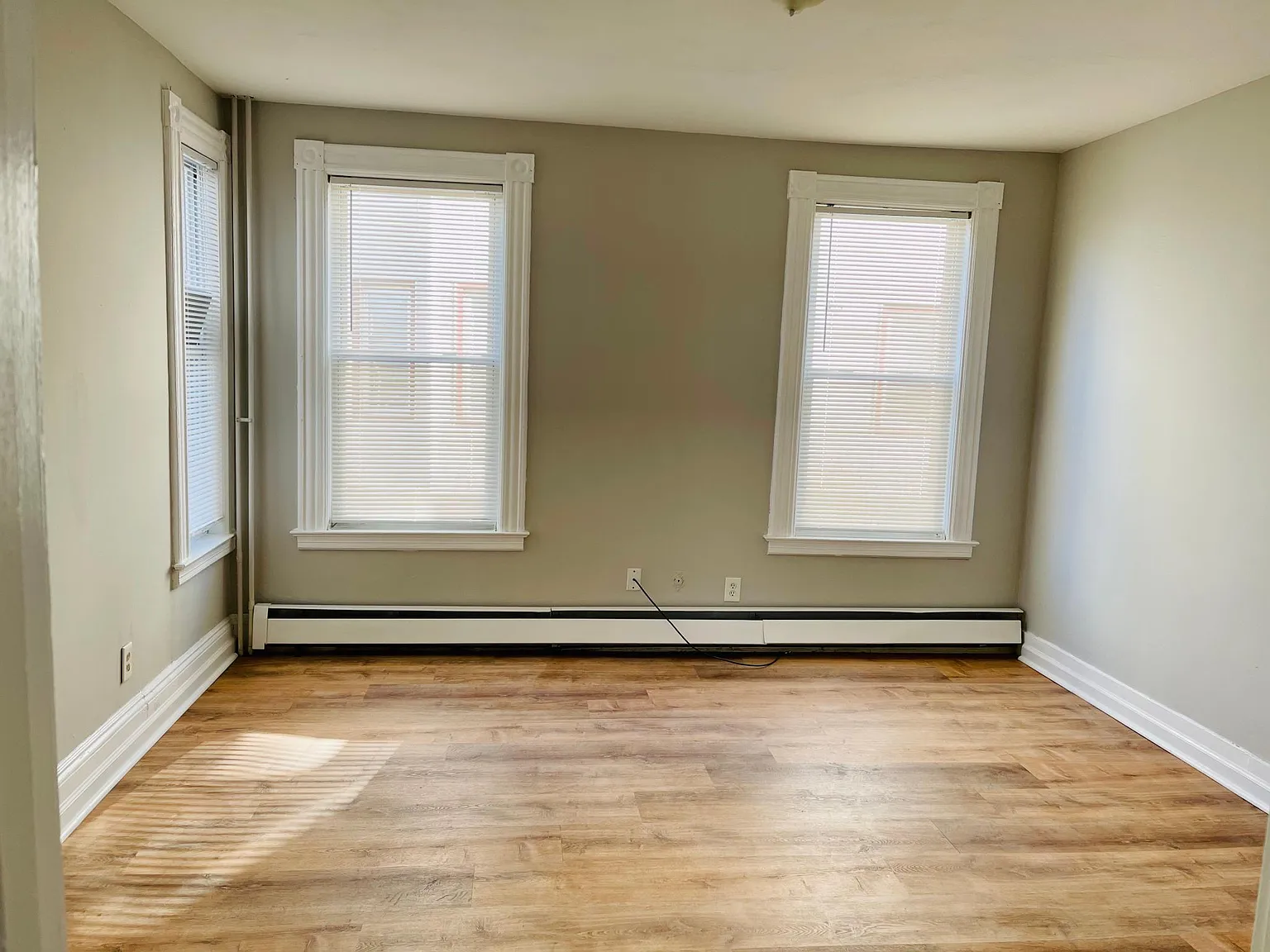 28-30 Madison Ave — Photo 4