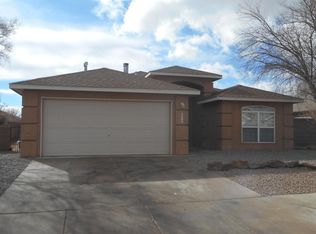 2253 Maverick St SW, Los Lunas, NM 87031