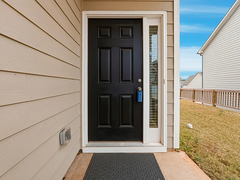 3341 Melody Ln NE — Photo 4