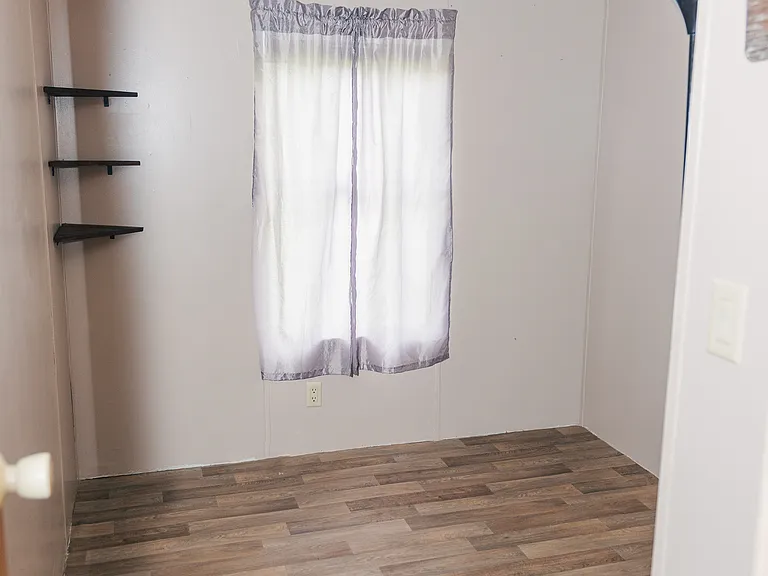 Second bedroom