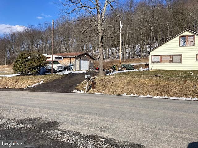 2nd image of 2826 Egypt Rd