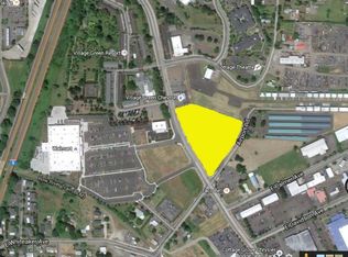 185 Thornton Ln, Cottage Grove, OR 97424