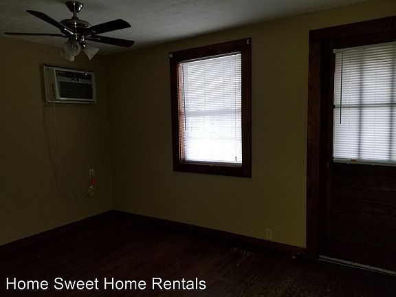 2nd image of 729 Cleveland Ave