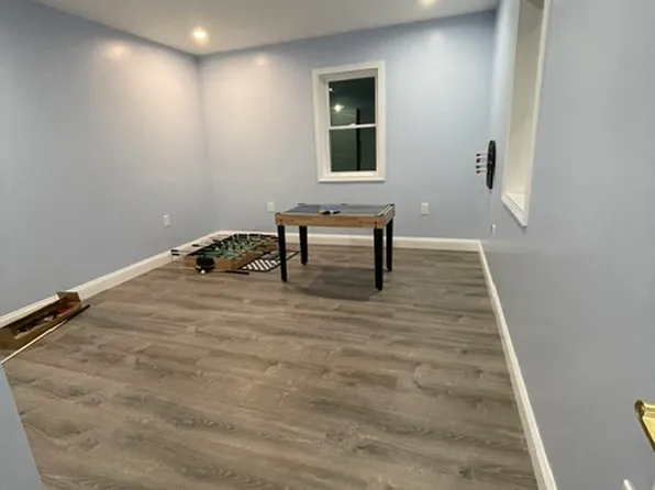 (undisclosed Address), Raynham, MA 02767