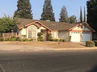 8318 N Sharon Ave, Fresno, CA