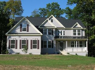 156 Hands Run Ct, Cross Junction, VA 22625