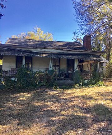 4th image of 2936 Lay Ave