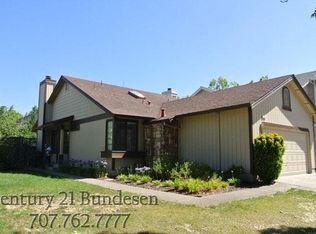 11 Jason Ct, Petaluma, CA 94954
