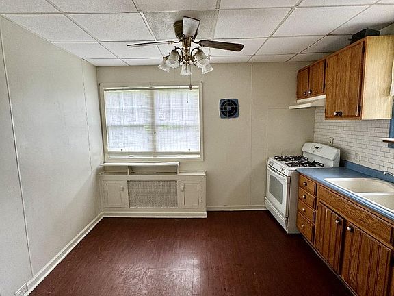 4th image of 431 S Scott Ave