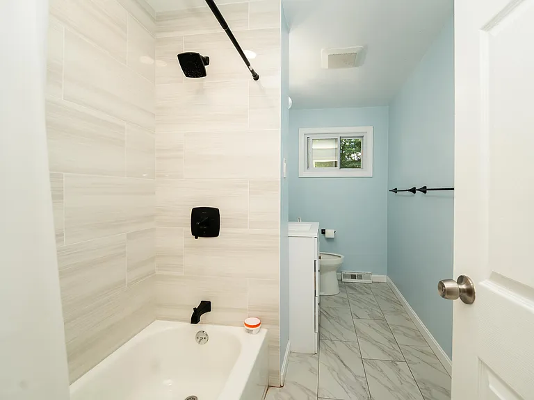 6 Tufts Rd — Photo 9