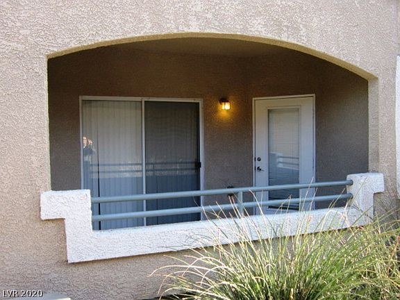 3rd image of 833 Aspen Peak #1416