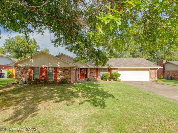 4201 S 88th St, Fort Smith, AR 72903