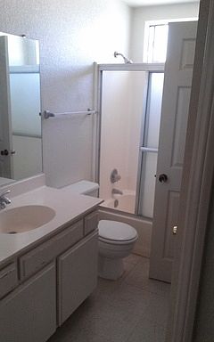 3rd image of 1630 W 146th St APT 3