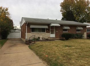 226 Hernan Dr, Saint Louis, MO